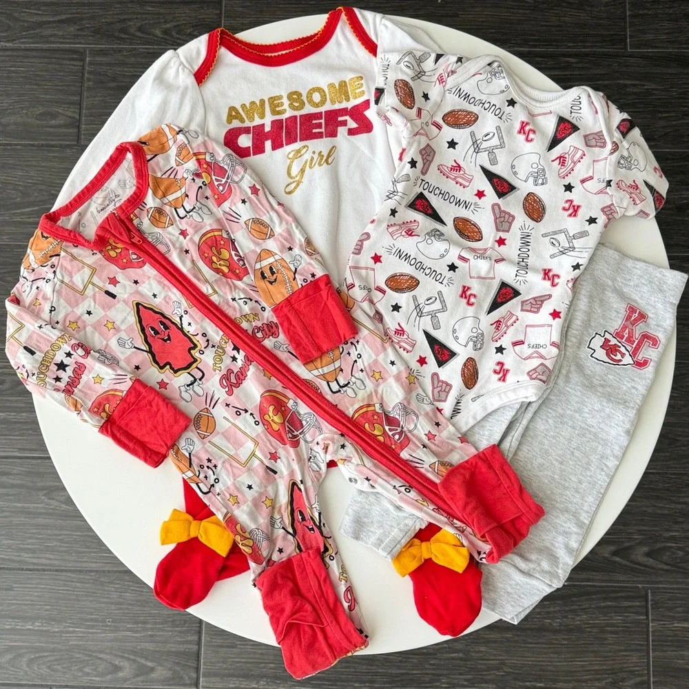 Kansas City Chiefs Baby Bundle 6 Months - Picture 1 of 16